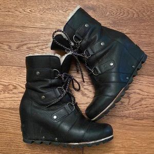 Sorel lace up wedge boots